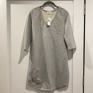 NWT! Everly Distressed V-Neck Sweater Dress